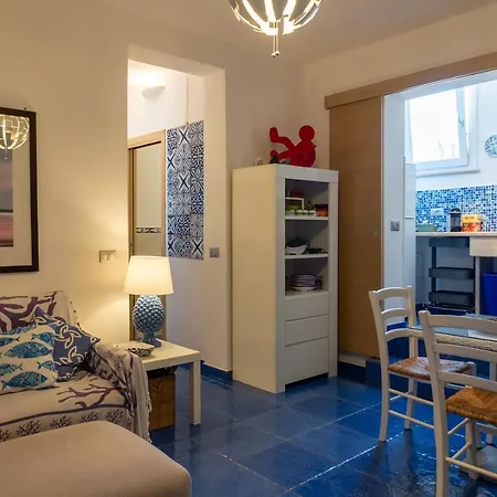 Tra Vento E Mare Semesterbostad