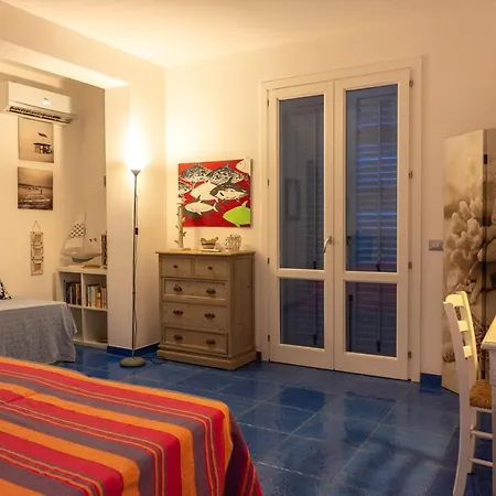 Semesterbostad Tra Vento E Mare *