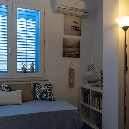 Tra Vento E Mare Semesterbostad *