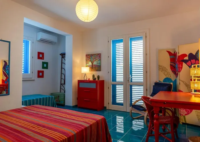 Tra Vento E Mare * 法维尼亚纳